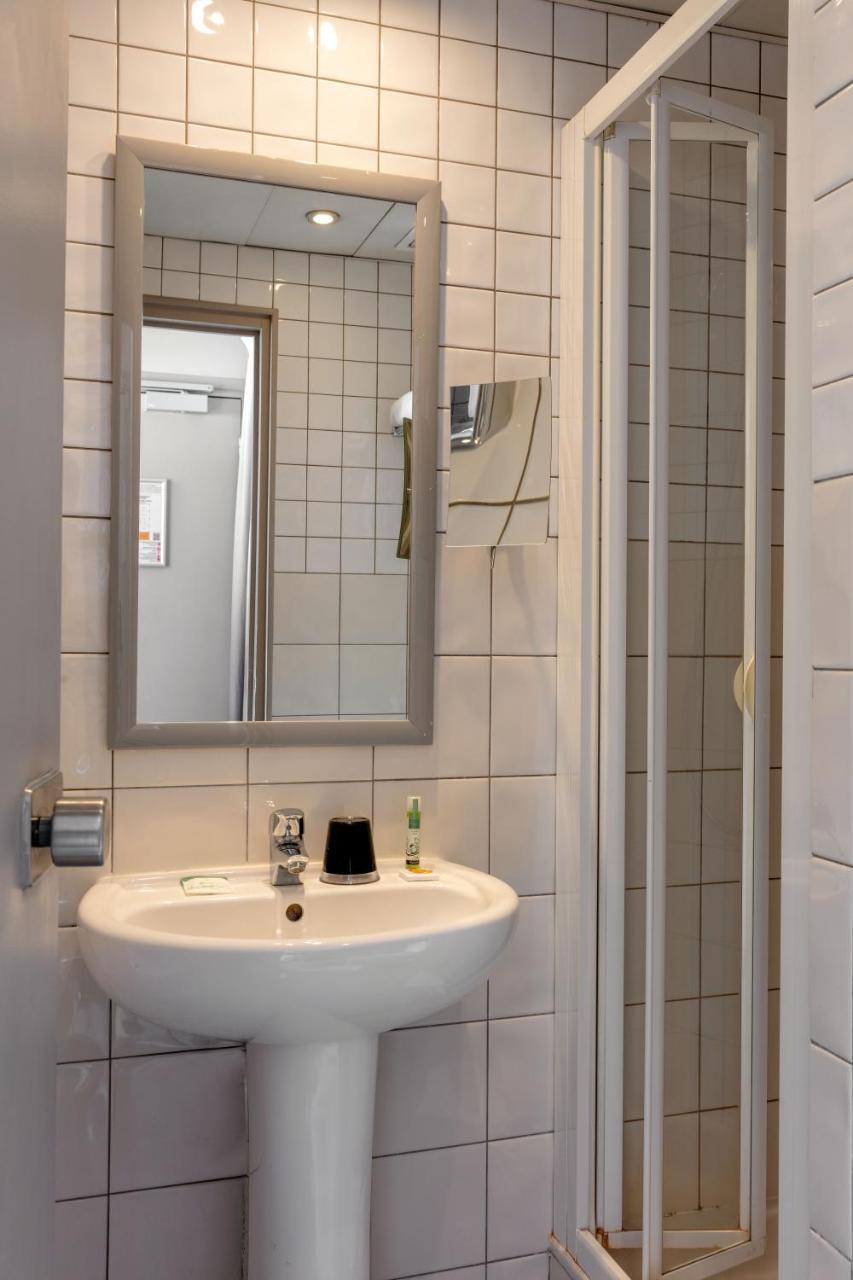 Des Nations Saint Germain 3* Parigi