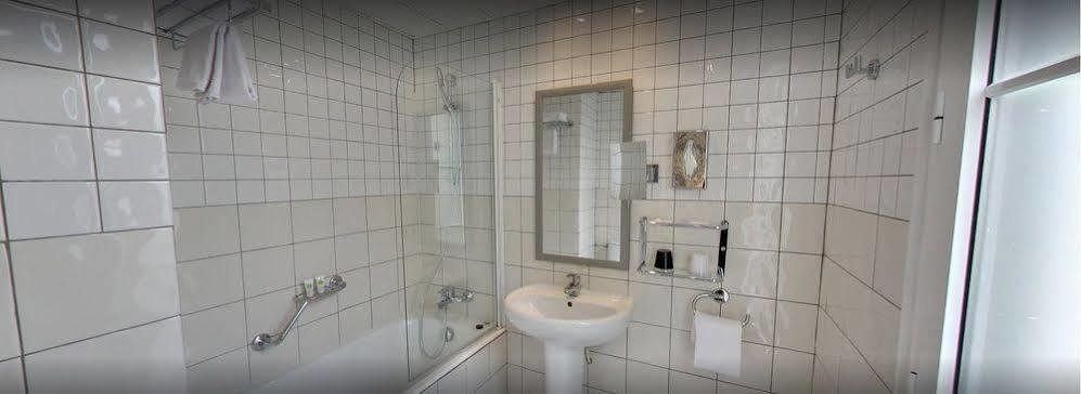 Des Nations Saint Germain Hotel