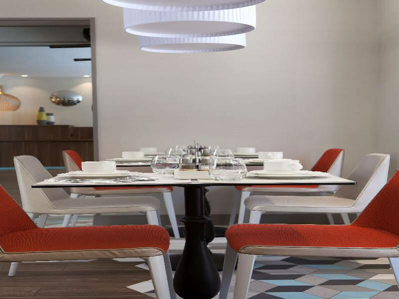 Des Nations Saint Germain Parigi